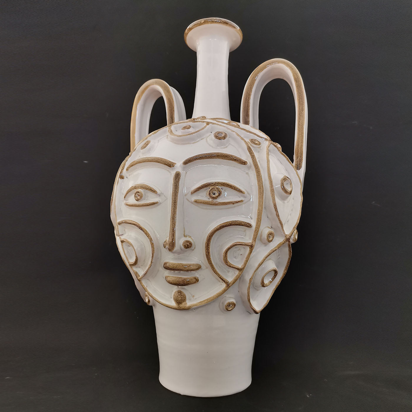 Vase amphore blanc anthropomorphe - Vue alternative 1