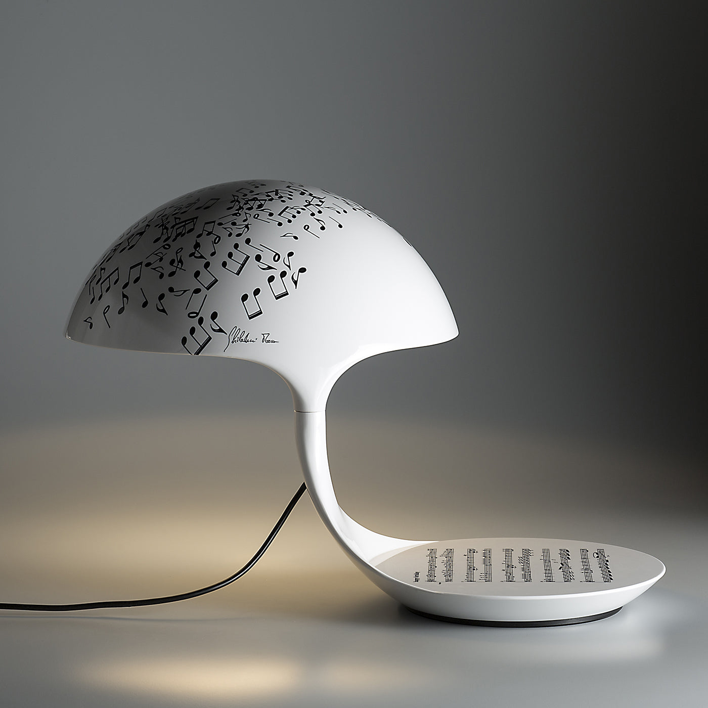 Cobra Texture Music Notes Table Lamp by Marco Ghilarducci - Alternative view 2