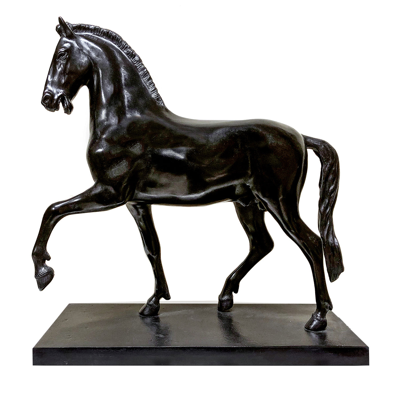 Cavallo Leonardo Sculpture - Main view
