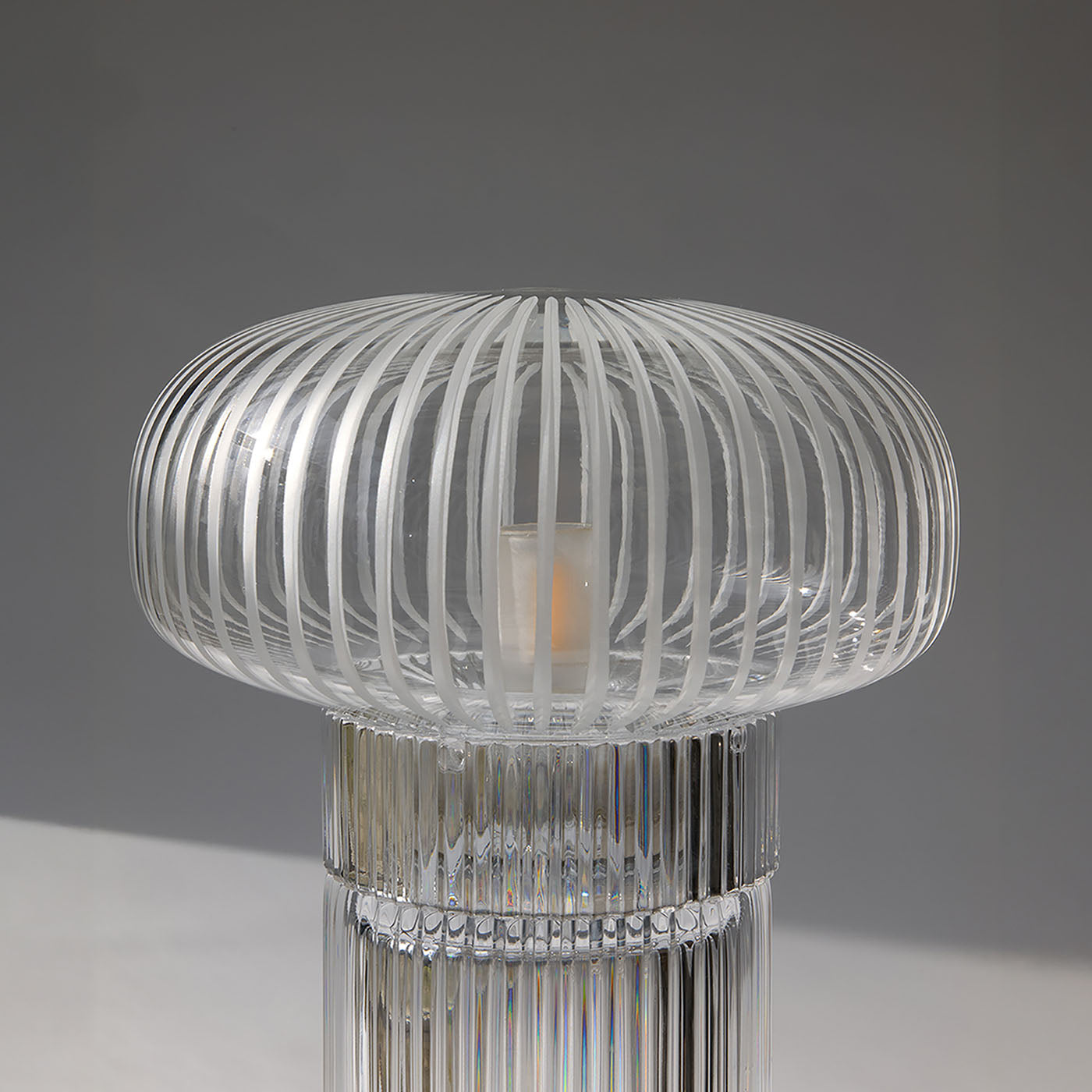 Onna+Piccolo Crystal Table Lamp - Alternative view 2