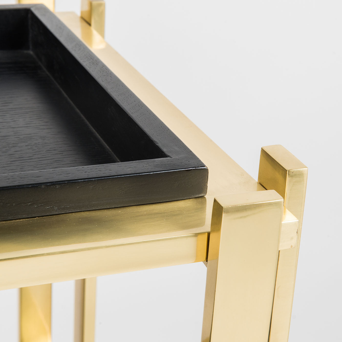 Plateau Oak Wood Removable Trays and Brass Serving Table - Alternative view 1