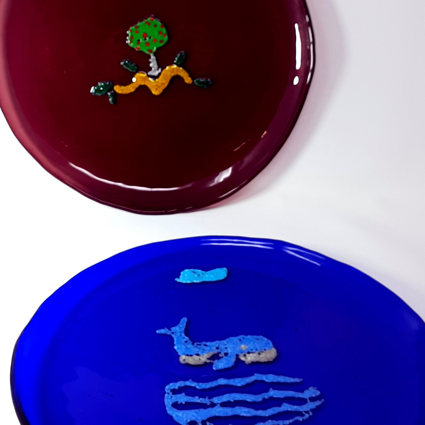 Whale Plate in  Cobalt Blue Glass  - Alternative view 2