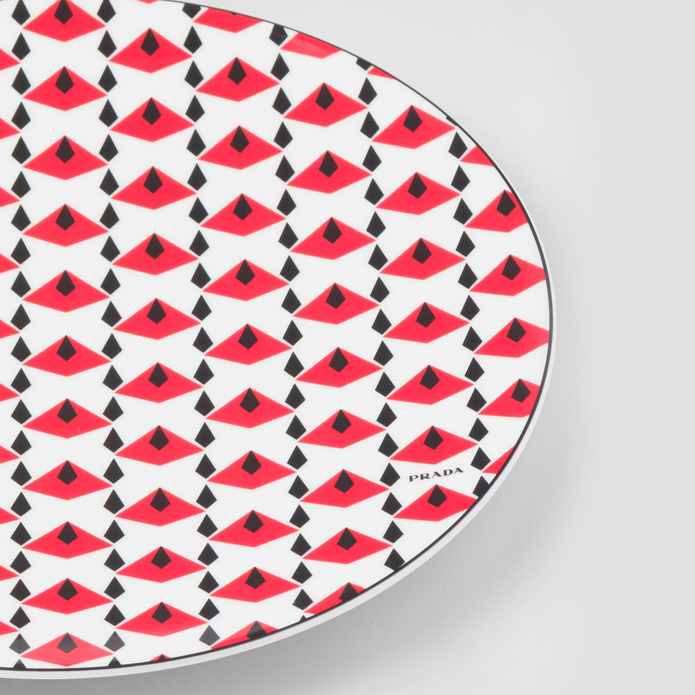Vienna Red Porcelain Charger Plate - Alternative view 3